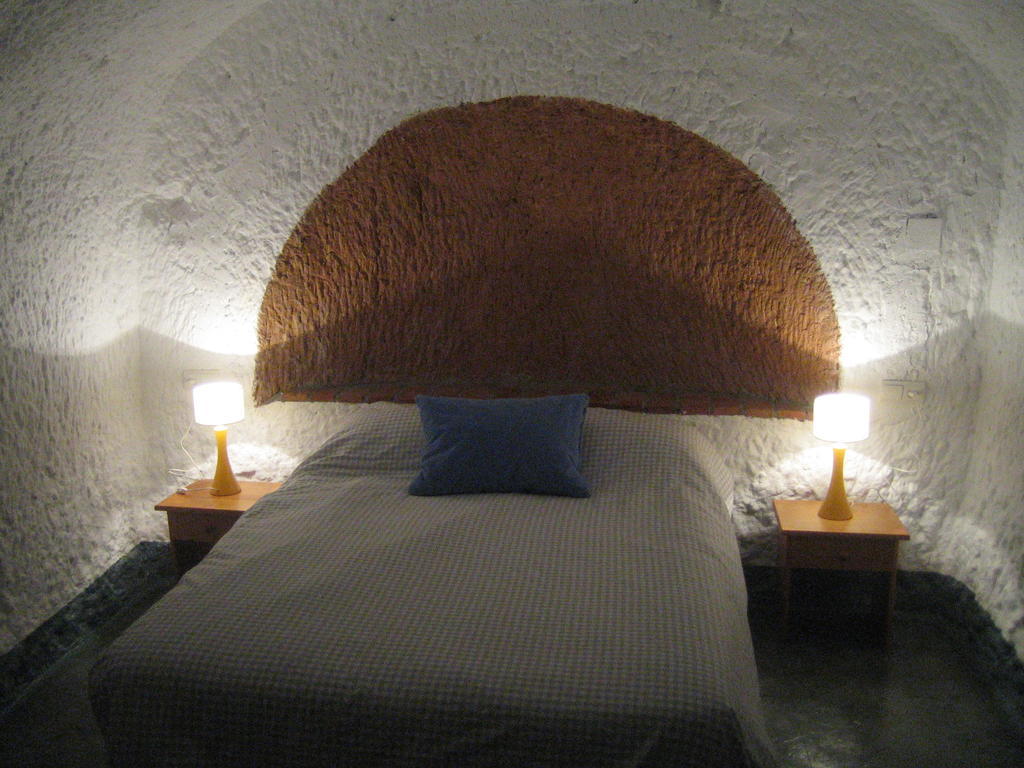 Casa Cueva Lopera Guest House Graena Room photo