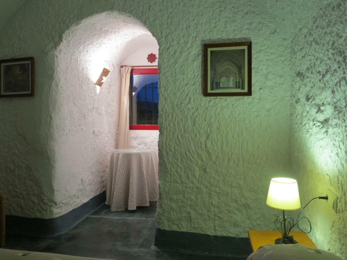 Casa Cueva Lopera Guest House Graena Exterior photo